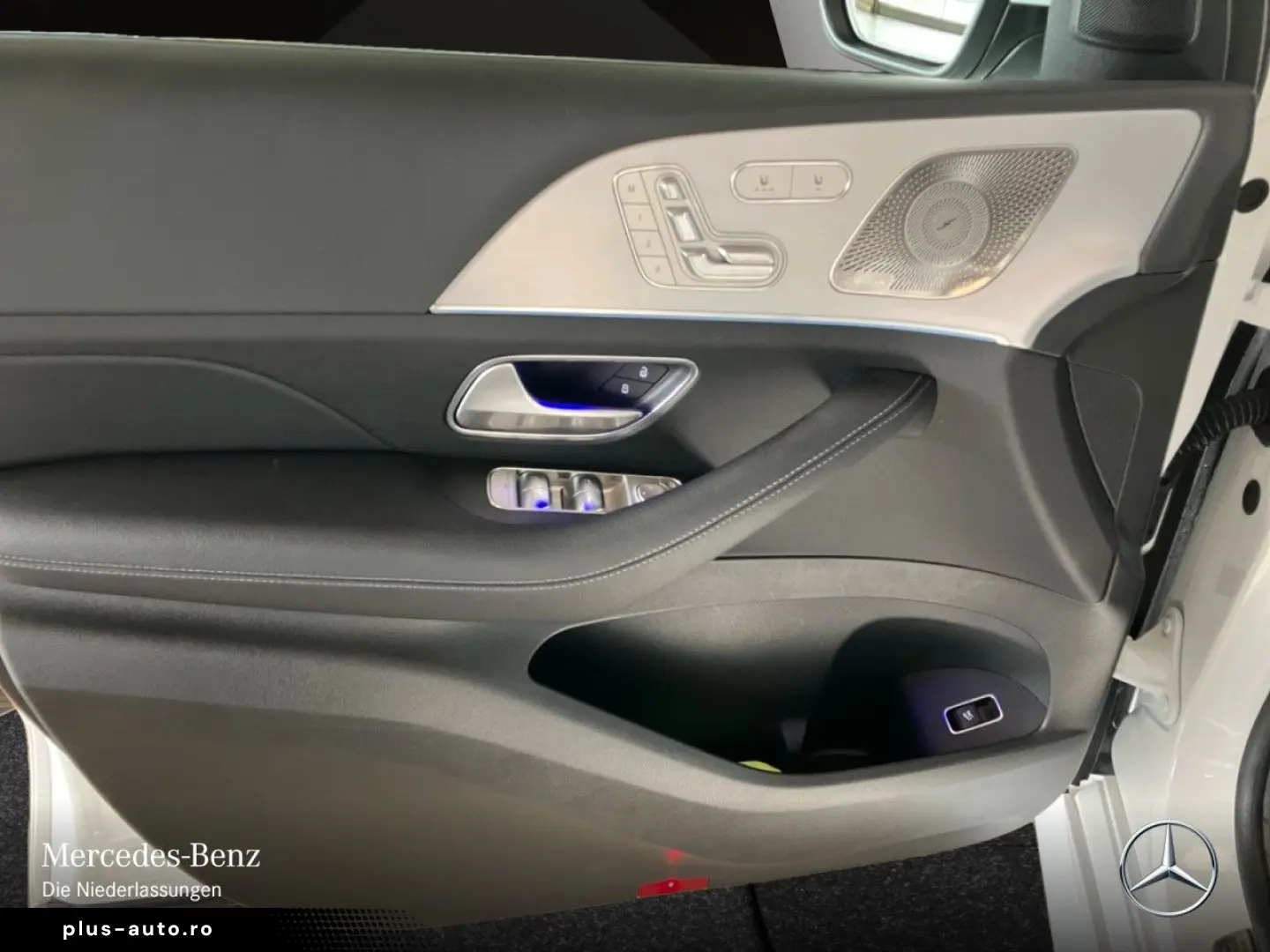 MERCEDES-BENZ GLE 350 de 4M AMG Advanced  Pano Burmester AHK