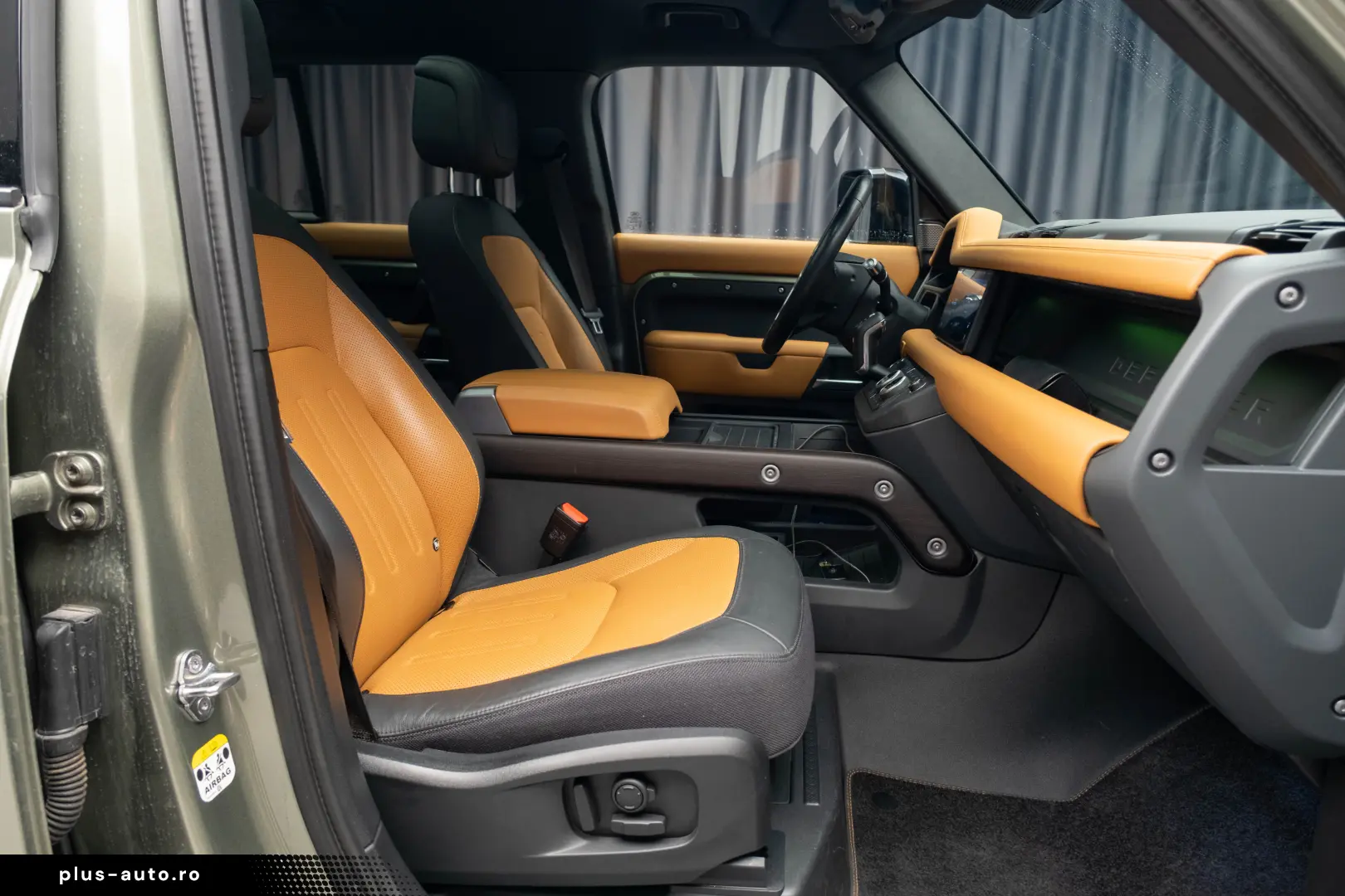 Land Rover Defender 110 3.0 P400 MHEV X-Dynamic HSE