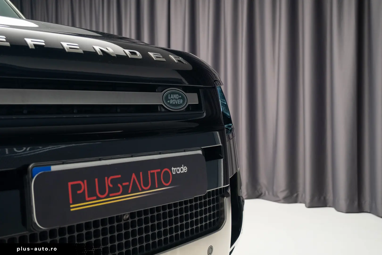 Land Rover Defender 110 3.0 P400 MHEV X-Dynamic HSE