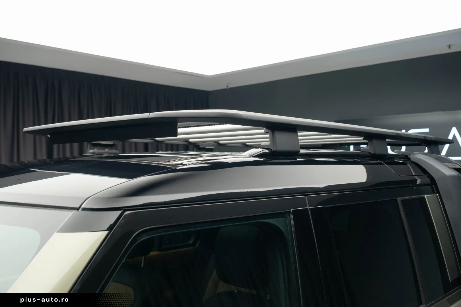 Land Rover Defender 110 3.0 P400 MHEV X-Dynamic HSE