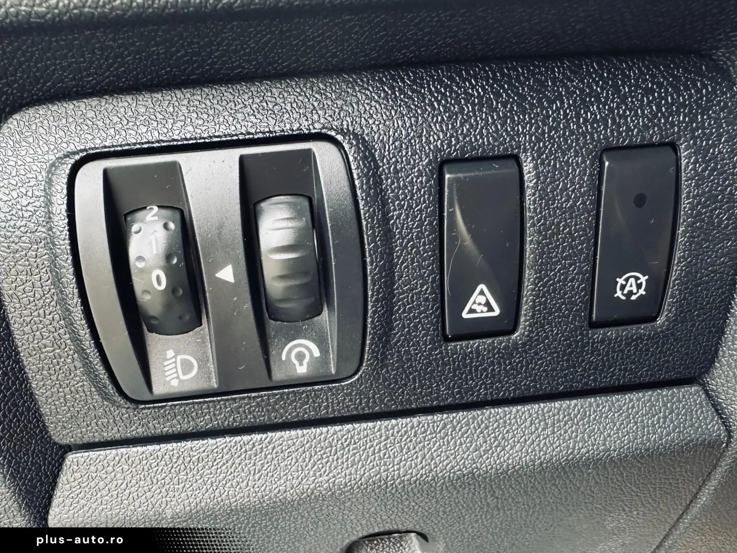 Renault Megane 3   FAB 06-2014  1.5 Diesel 110 cp   Euro 5