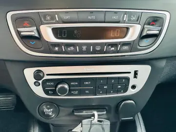 Renault Megane 3   FAB 06-2014  1.5 Diesel 110 cp   Euro 5