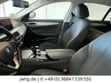 BMW 530 Lim e  Voll-Leder Laser HeadUp DrivingProf