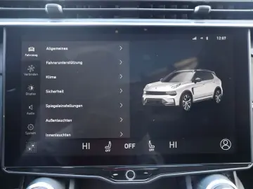 LYNC AND CO 01 1.5 TD PHEV Aut. LED ACC 360  Pano