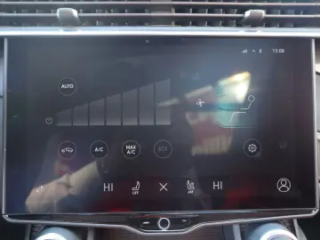 LYNC AND CO 01 1.5 TD PHEV Aut. LED ACC 360  Pano