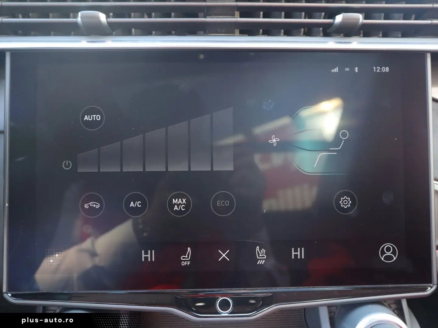 LYNC AND CO 01 1.5 TD PHEV Aut. LED ACC 360  Pano