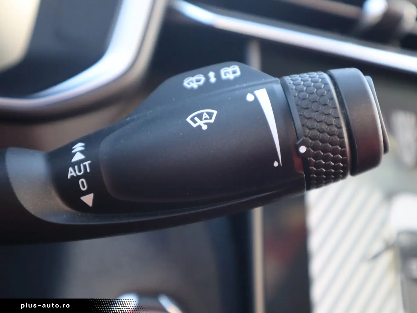 LYNC AND CO 01 1.5 TD PHEV Aut. LED ACC 360  Pano