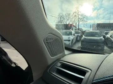 LYNC AND CO 01 Lynk & Co Händler (Garantie)   TÜV Neu   Serv