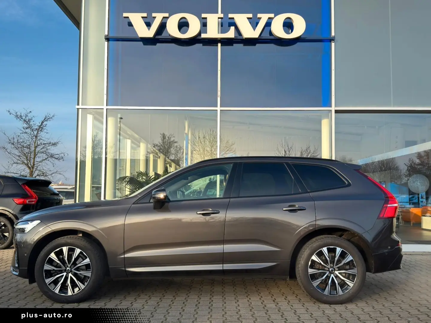 VOLVO XC60 B4d Plus Dark AWD