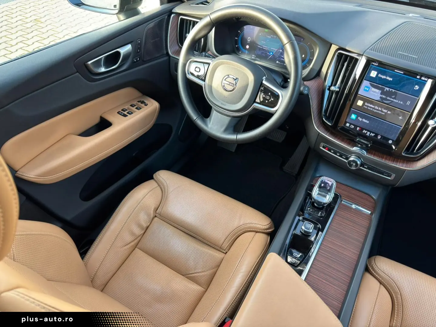 VOLVO XC60 B4d Plus Dark AWD