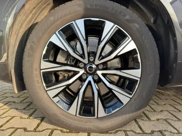 VOLVO XC60 B4d Plus Dark AWD