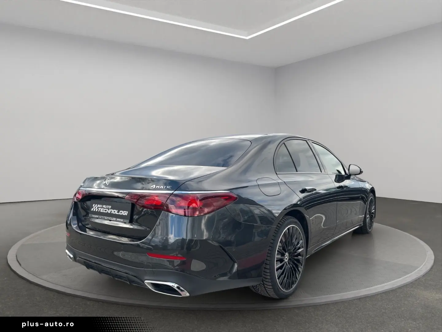 MERCEDES-BENZ E 300 e 4Matic AMG Line