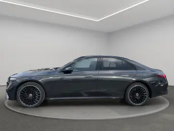 MERCEDES-BENZ E 300 e 4Matic AMG Line