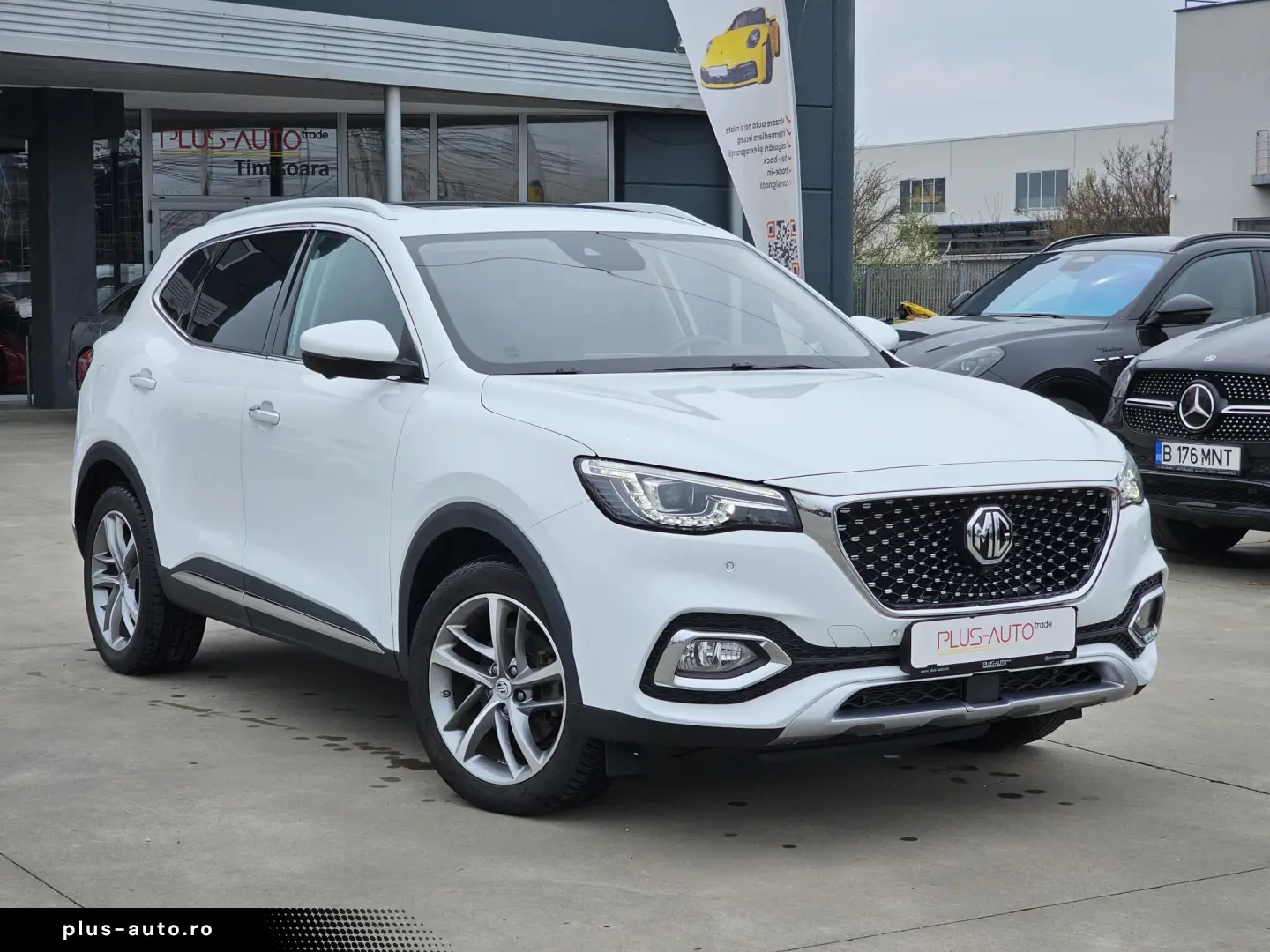 MG EHS PHEV Luxury 360 Pano Leder Navi ACC  8fach