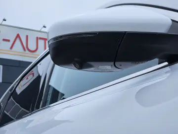 MG EHS PHEV Luxury 360 Pano Leder Navi ACC  8fach