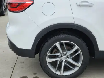 MG EHS PHEV Luxury 360 Pano Leder Navi ACC  8fach