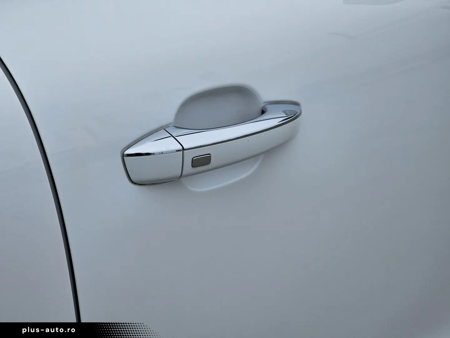 MG EHS PHEV Luxury 360 Pano Leder Navi ACC  8fach