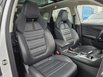 MG EHS PHEV Luxury 360 Pano Leder Navi ACC  8fach