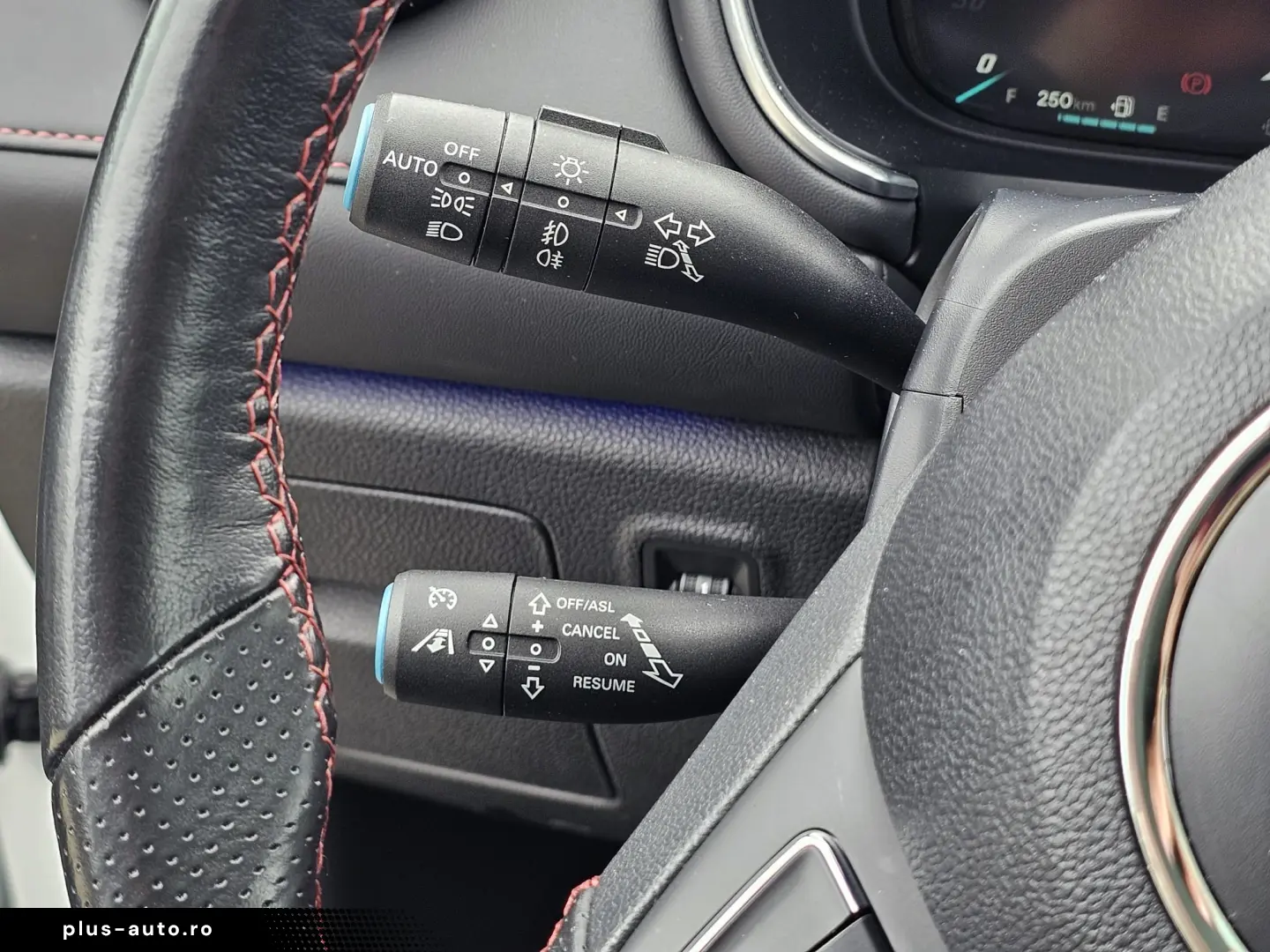 MG EHS PHEV Luxury 360 Pano Leder Navi ACC  8fach