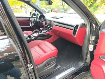 PORSCHE Cayenne Platinum Edition Luftfe AHK ALU22  Pano