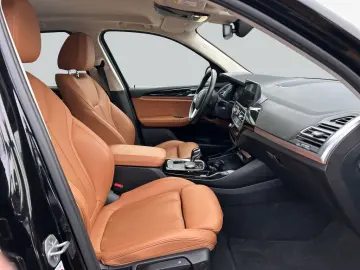 BMW X3 xDrive30e Aut.  SHZ  LED