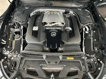 MERCEDES-BENZ AMG GT 63 4M  AMG 20'' Digit…