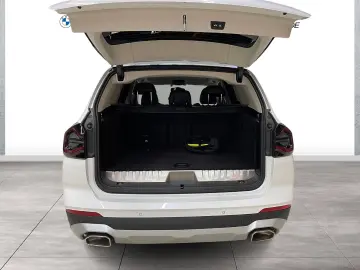 BMW X3 xDrive30e HEAD-UP HIFI DAB LED CARPLAY