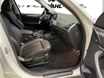 BMW X3 xDrive30e HEAD-UP HIFI DAB LED CARPLAY