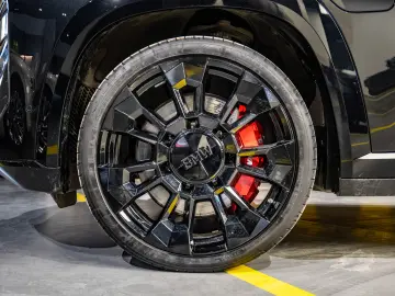 BMW XM G09 4.4 V8 (653 CP) Plug-in Hybrid xDrive Steptronic