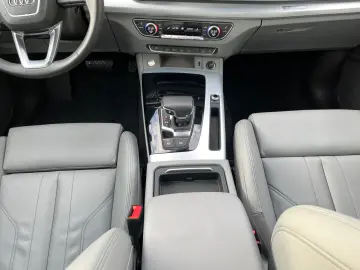 AUDI Q5 55 2.0TFSI e quattro S line ACC LED