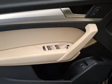 AUDI Q5 TFSI e advanced 50 e quattro 220(299) kW(PS)