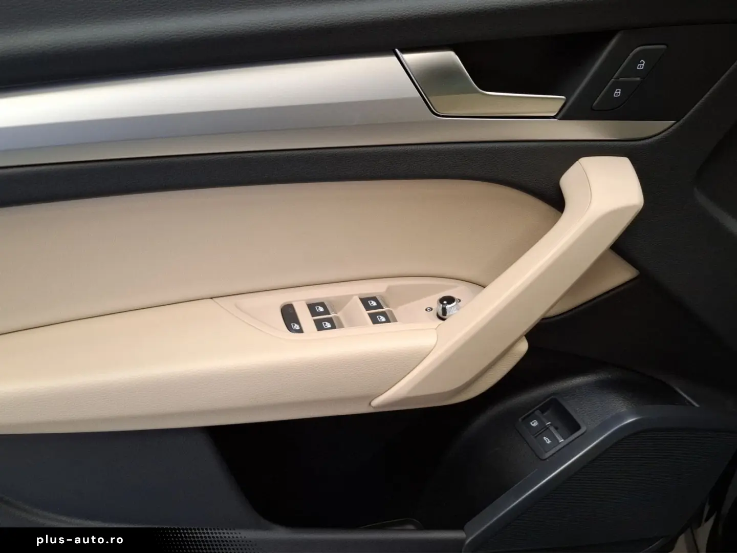 AUDI Q5 TFSI e advanced 50 e quattro 220(299) kW(PS)