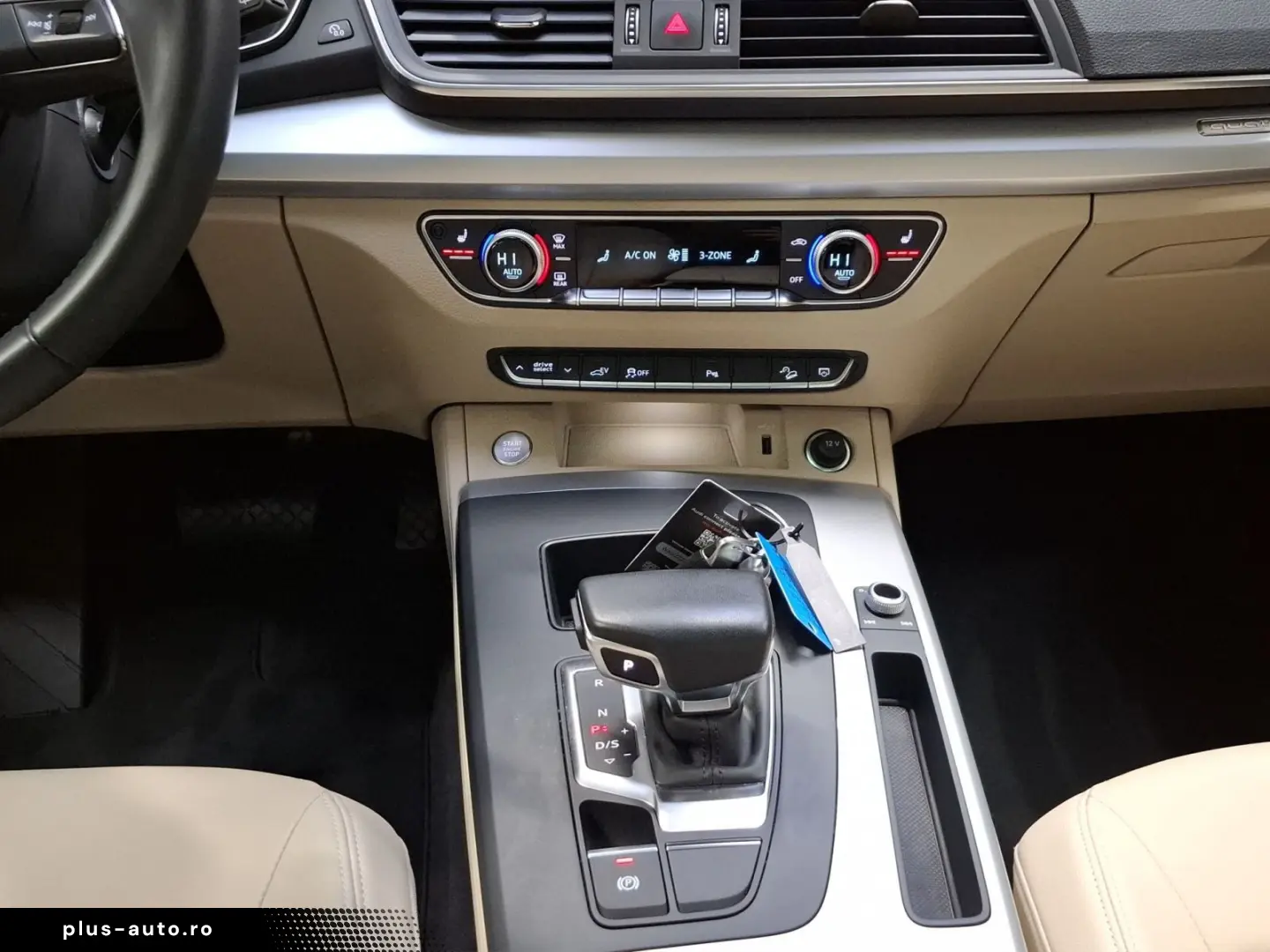 AUDI Q5 TFSI e advanced 50 e quattro 220(299) kW(PS)