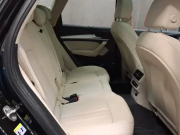 AUDI Q5 TFSI e advanced 50 e quattro 220(299) kW(PS)