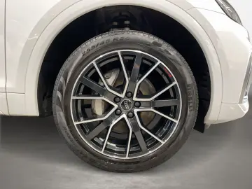 AUDI Q5 50 TFSI e quattro S tronic S line ACC AUT