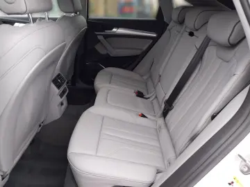 AUDI Q5 Sportback S Line quattro  AHK MATRIX LEDER 36