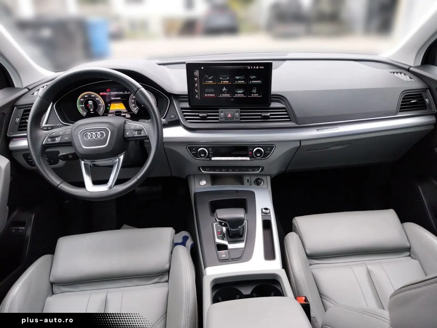 AUDI Q5 Sportback S Line quattro  AHK MATRIX LEDER 36