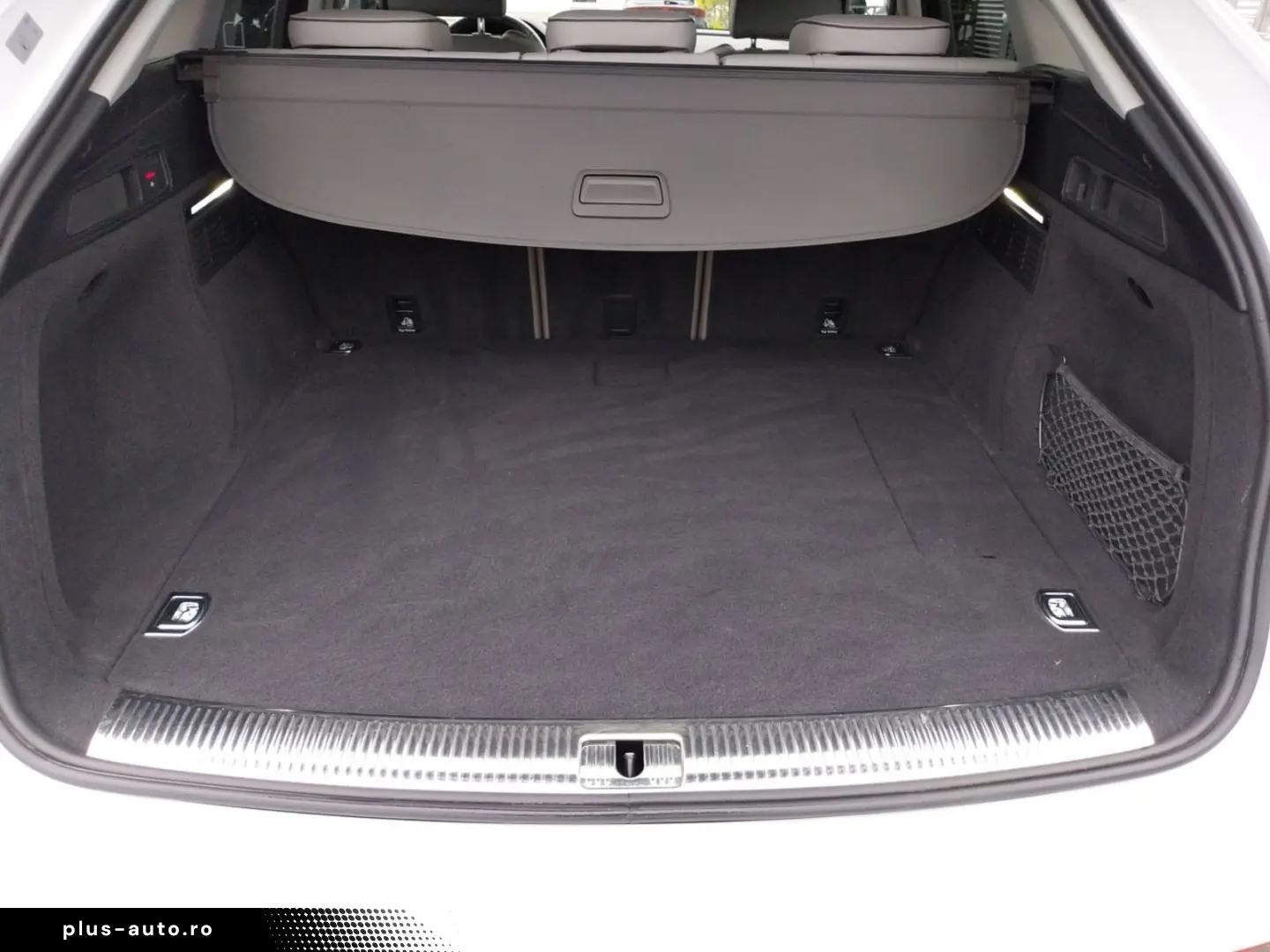 AUDI Q5 Sportback S Line quattro  AHK MATRIX LEDER 36