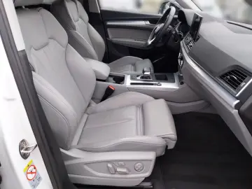 AUDI Q5 Sportback S Line quattro  AHK MATRIX LEDER 36