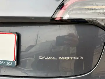 TESLA MODEL 3 DUAL MOTOR LONG RANGE 4X4