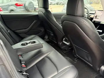 TESLA MODEL 3 DUAL MOTOR LONG RANGE 4X4