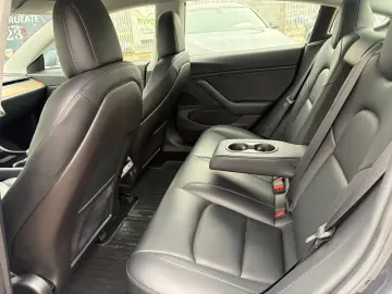 TESLA MODEL 3 DUAL MOTOR LONG RANGE 4X4