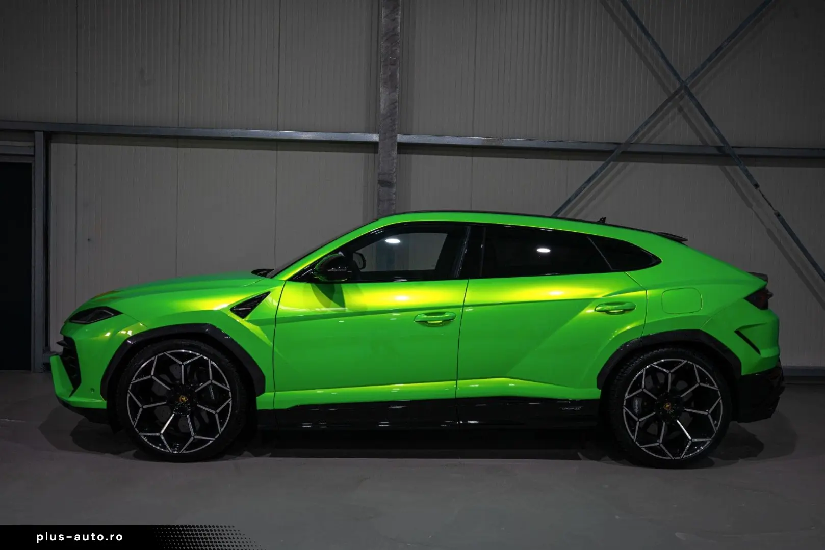 LAMBORGHINI URUS SE 4.0 MY25