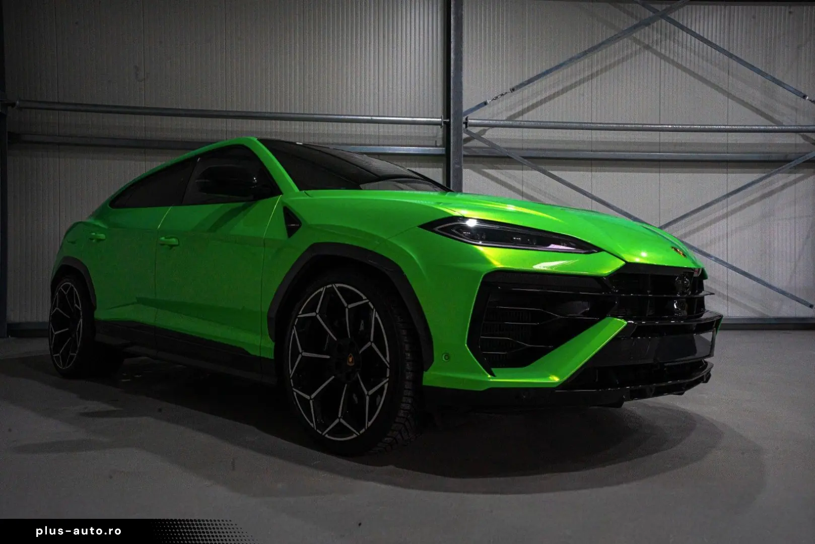 LAMBORGHINI URUS SE 4.0 MY25