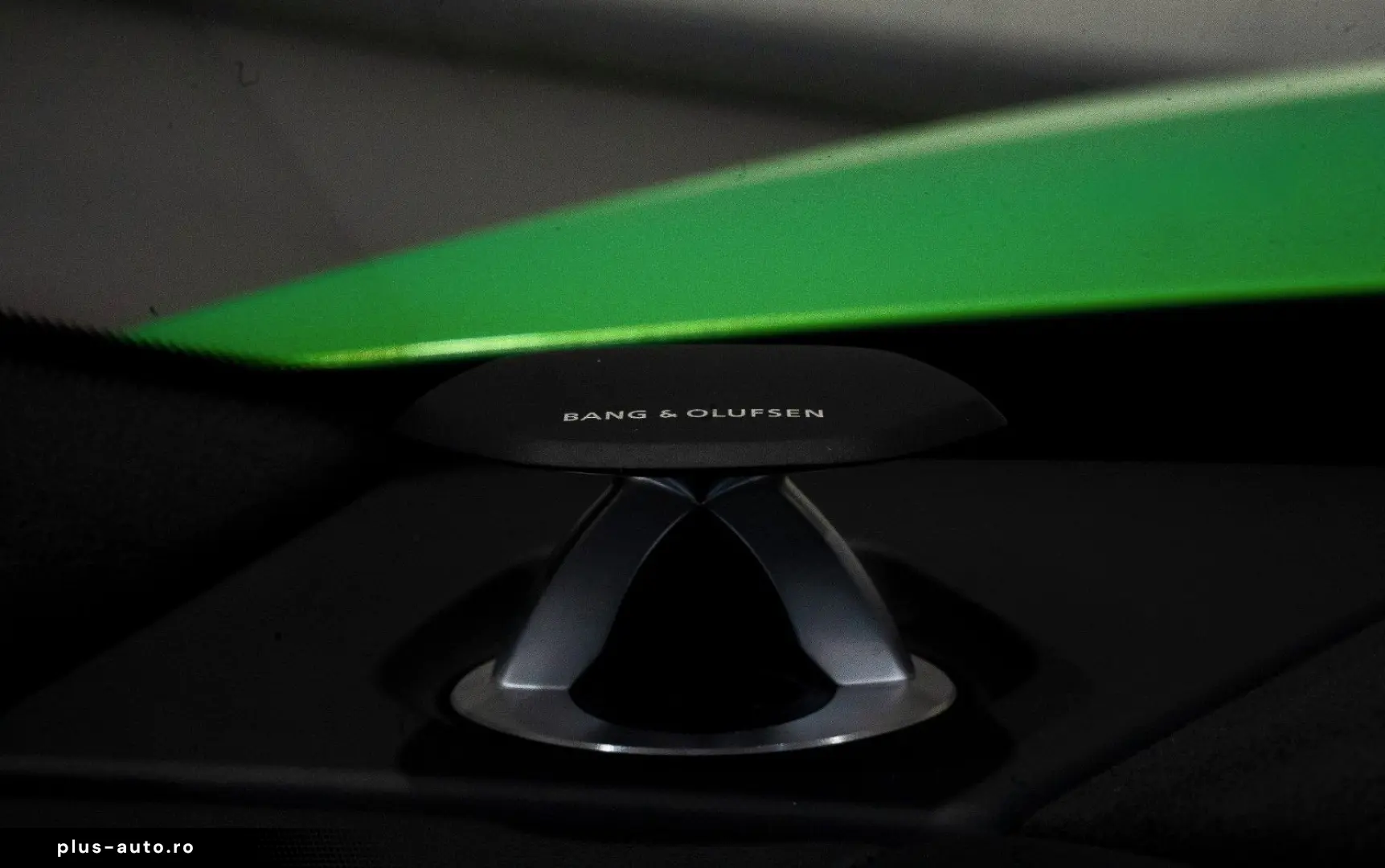 LAMBORGHINI URUS SE 4.0 MY25