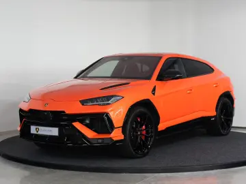 LAMBORGHINI Urus Sport