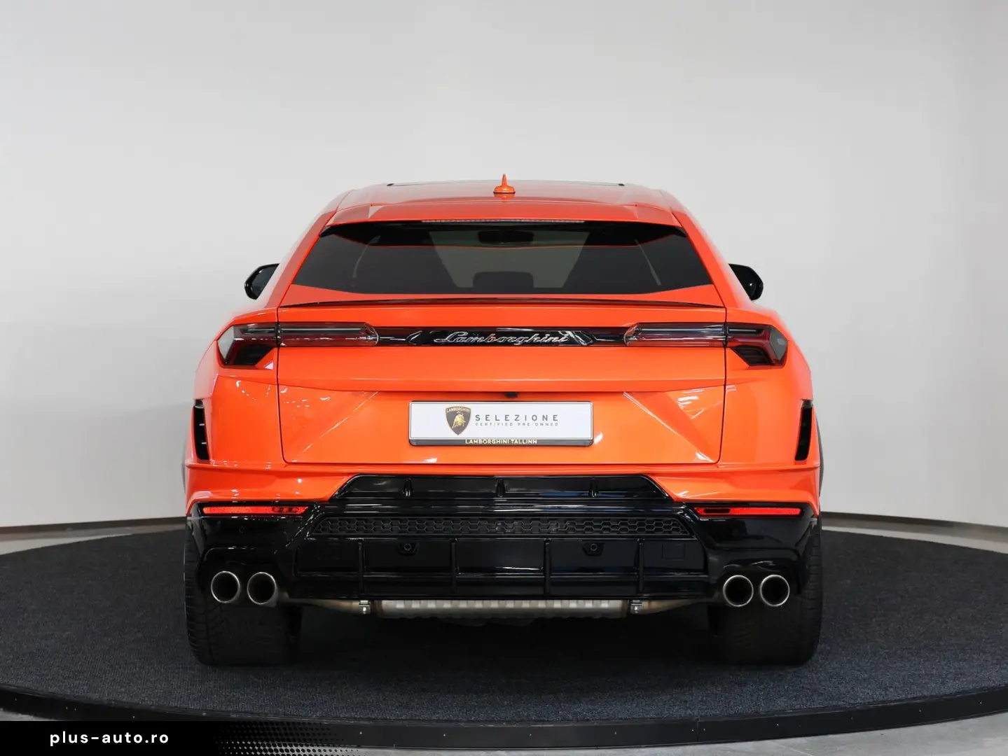 LAMBORGHINI Urus Sport