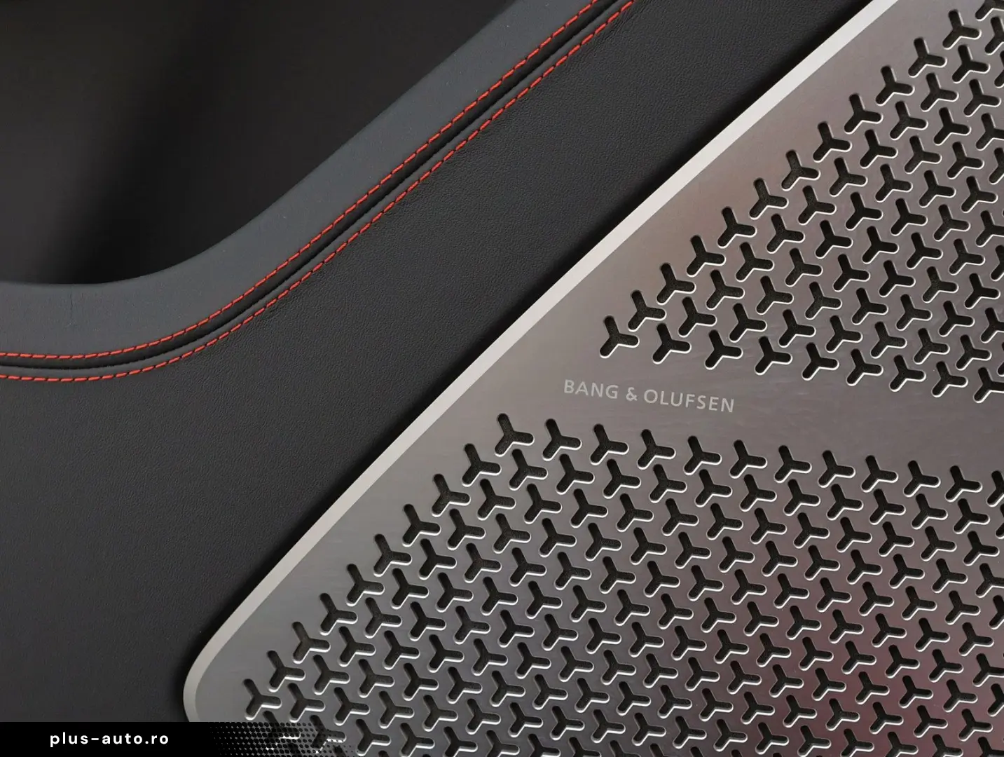 LAMBORGHINI Urus Sport