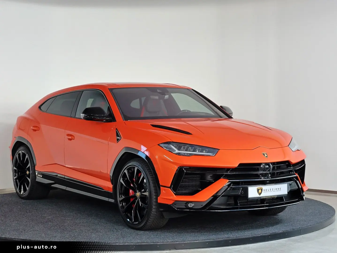 LAMBORGHINI Urus Sport
