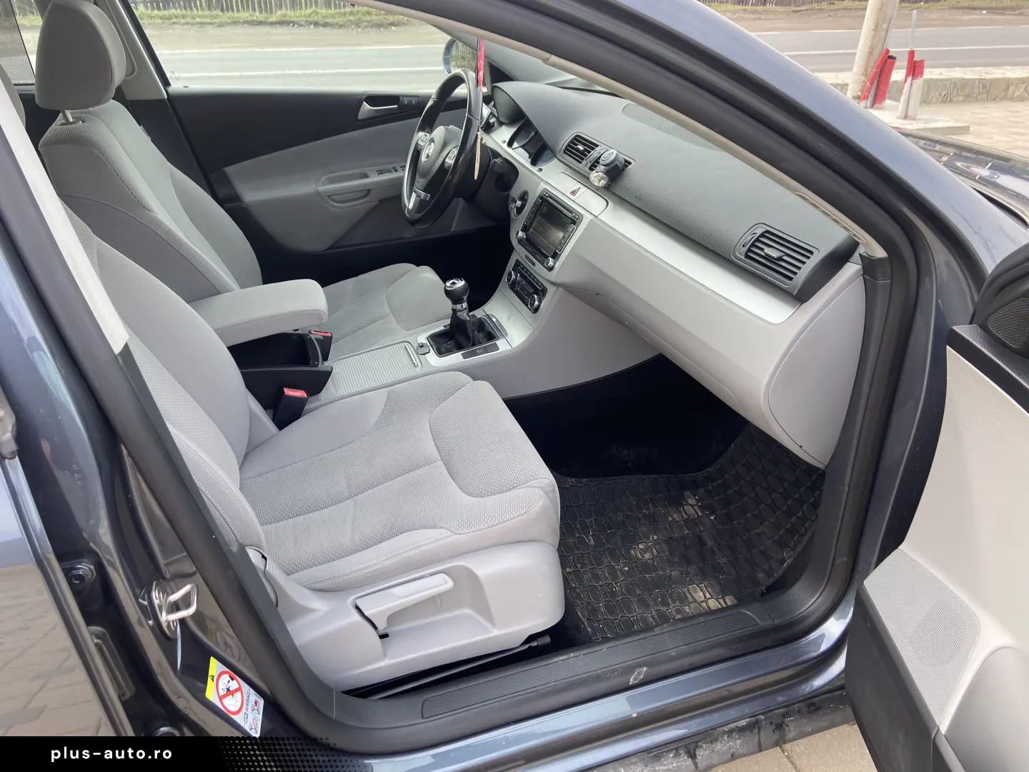 VW Passat proprietar climatronic scaune parbriz incalzite